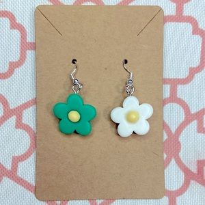 Retro Flower Earrings 🌸 Made By Me ✌🏼